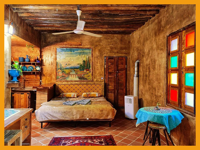 Shiraz Hostel
